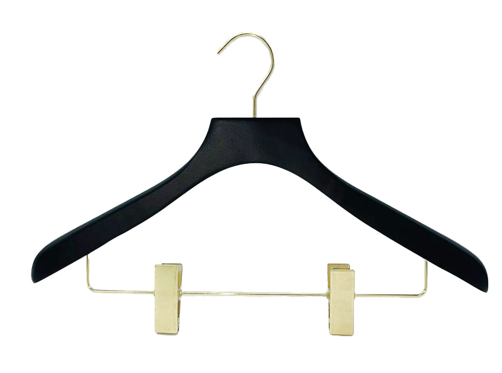 Cintre en bois crochet et pinces or avec épaule pour ensembles jupes ou  pantalons (WIDEP OR) - Le Cintre Francais